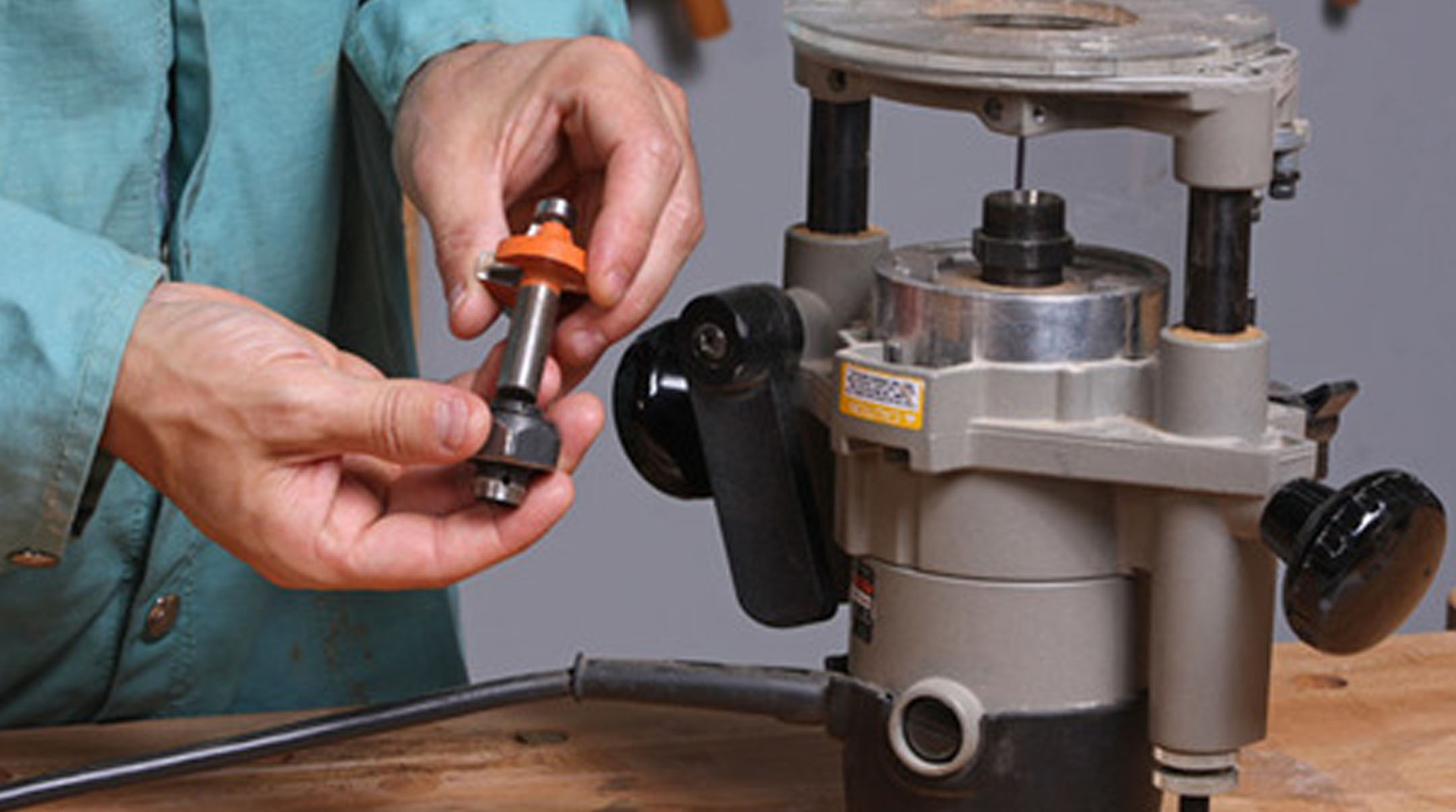 how to use a router table